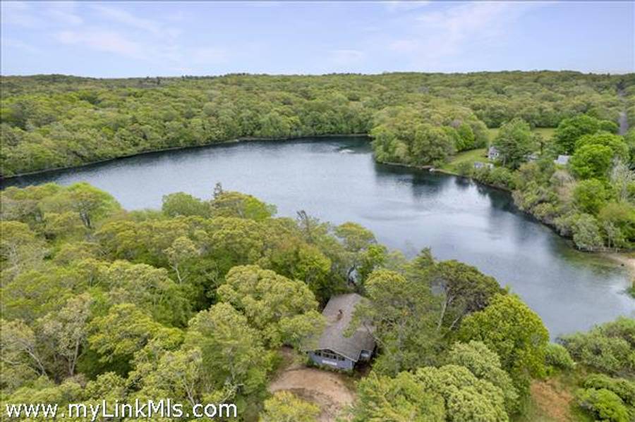 5 Scottys Lane  West Tisbury