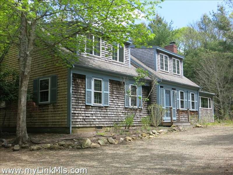 26 Manaquayak Road  West Tisbury