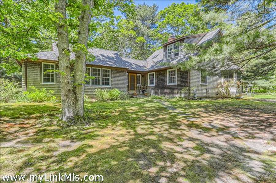 251 State Road  West Tisbury