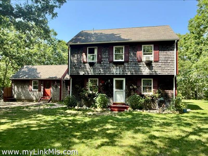 44 Iron Hill Road   Oak Bluffs