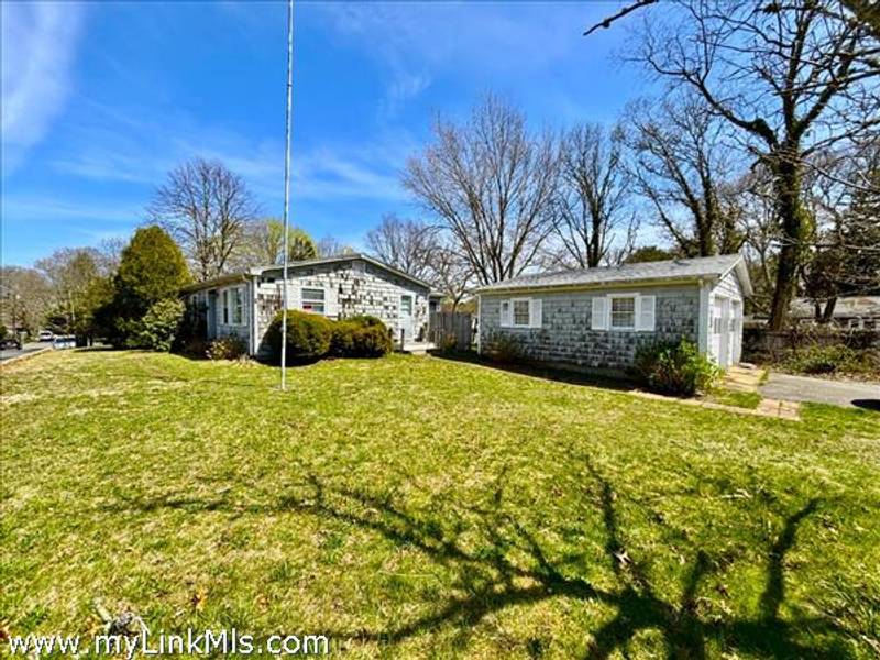 299 Franklin Street  Vineyard Haven