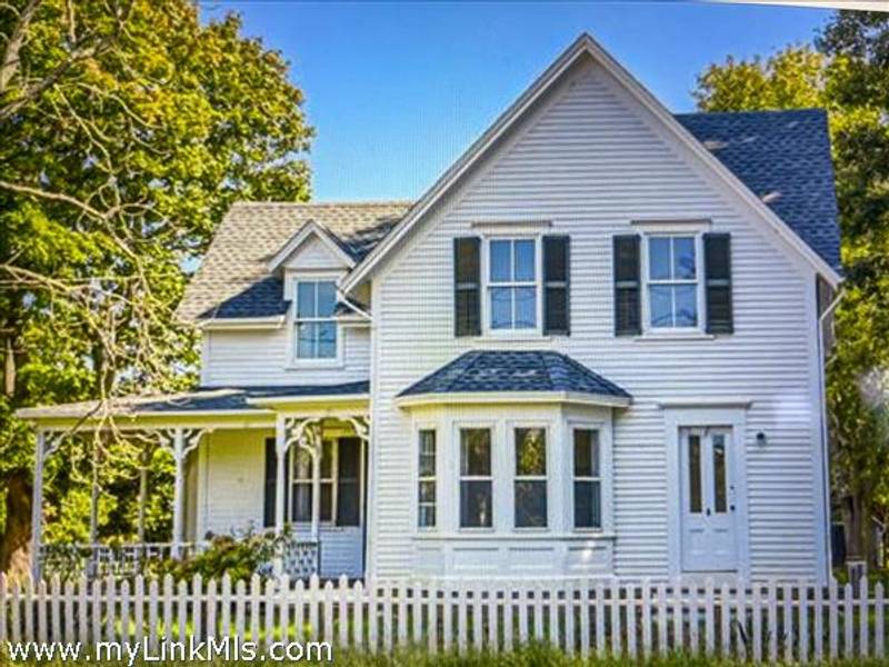 16 South Road  Chilmark