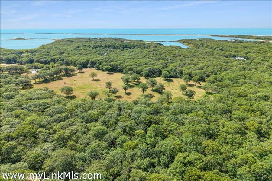 3 Jacobs Neck Road  Edgartown