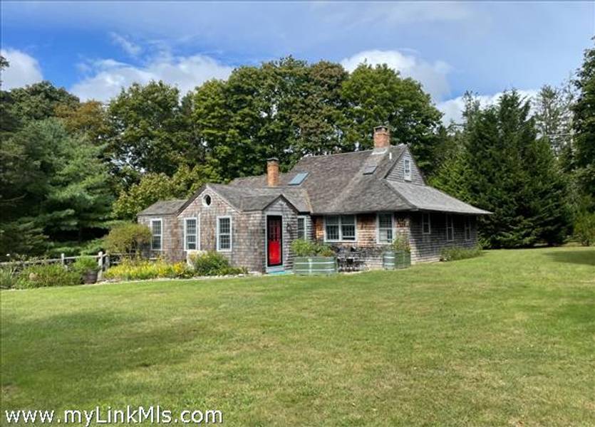 10 Dan ls Way  West Tisbury