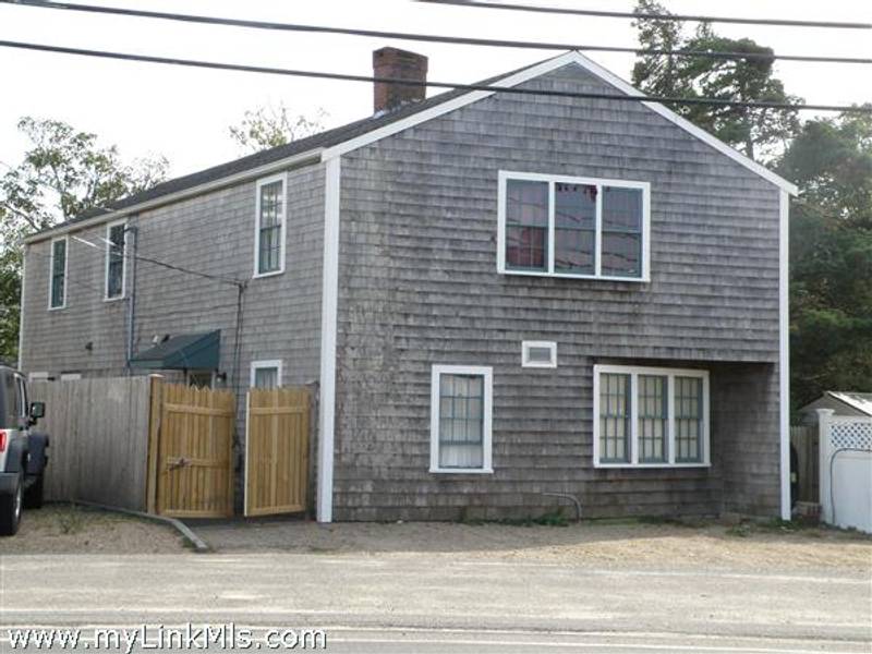 48- West Tisbury Road  Edgartown
