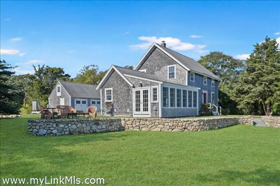 187 Lagoon Pond Road  Vineyard Haven