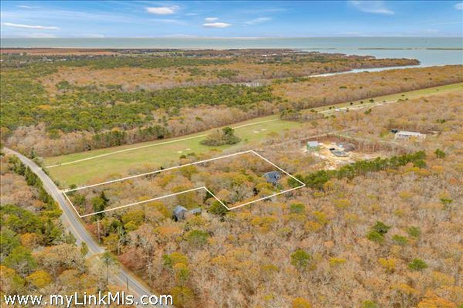 114 Meetinghouse Way   Edgartown