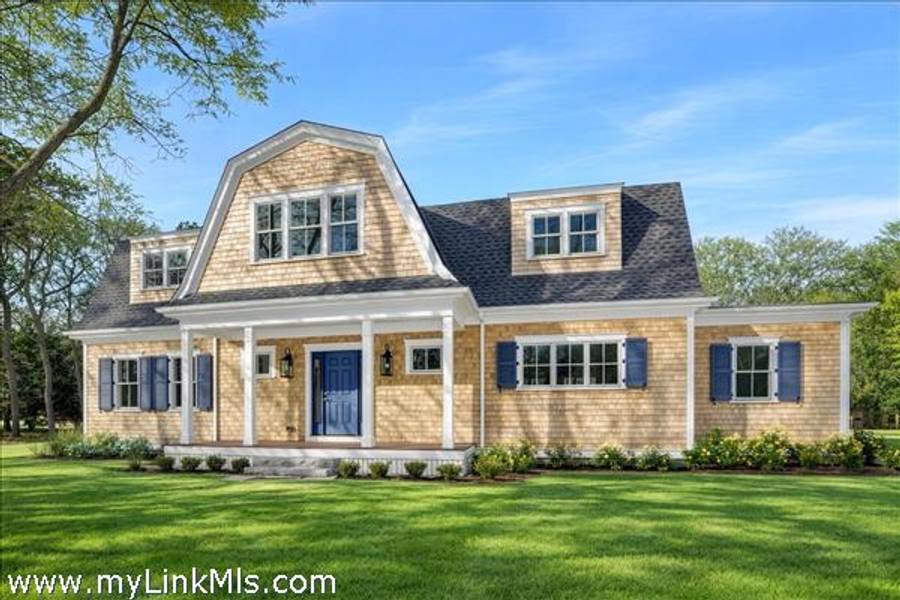 9 Marthas Way  Edgartown