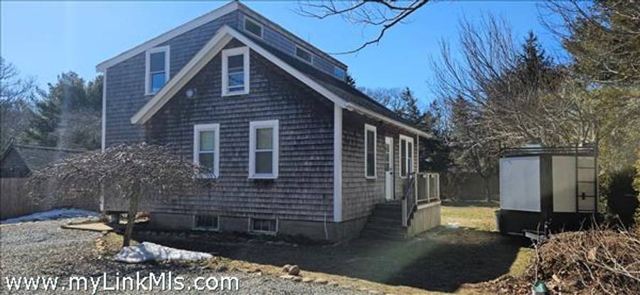15 Goah Way  Vineyard Haven