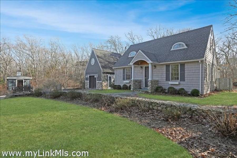 26- Sea Glen Road  Oak Bluffs