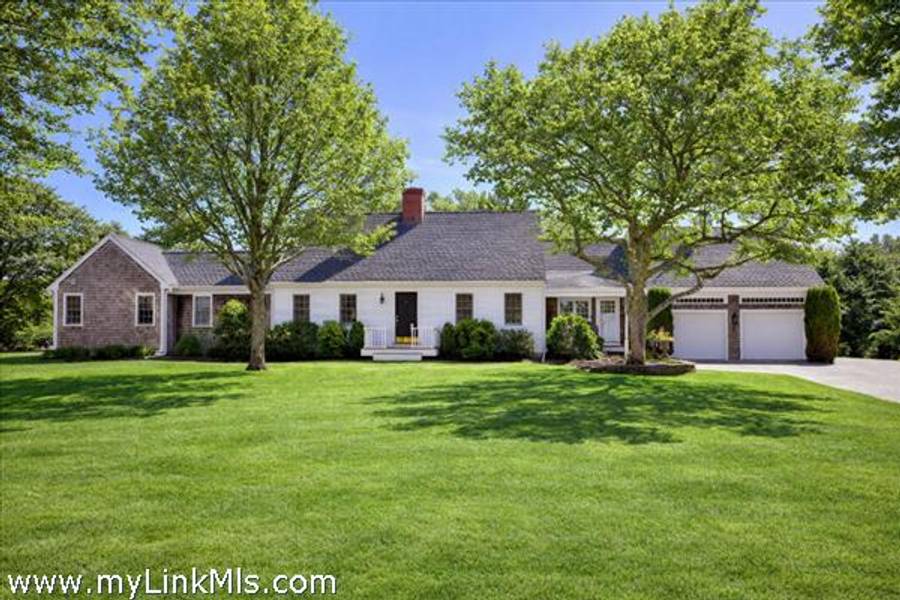 2 Bold Meadow Road  Edgartown