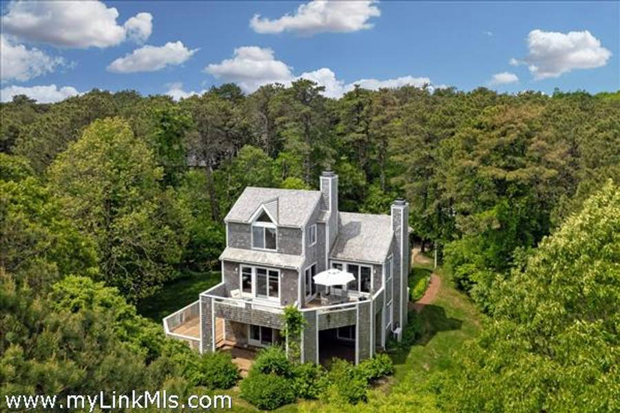 50 Hidden Cove Road  Oak Bluffs