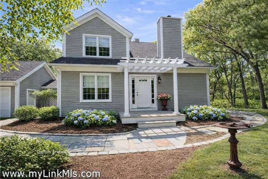 261 Sandpiper Lane 12 Vineyard Haven