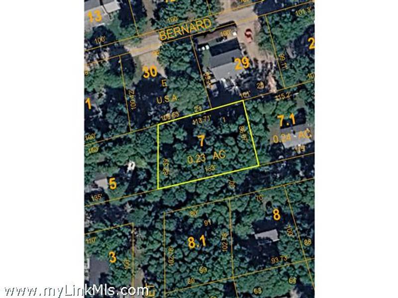 Lot-1 Dolan Avenue  Vineyard Haven